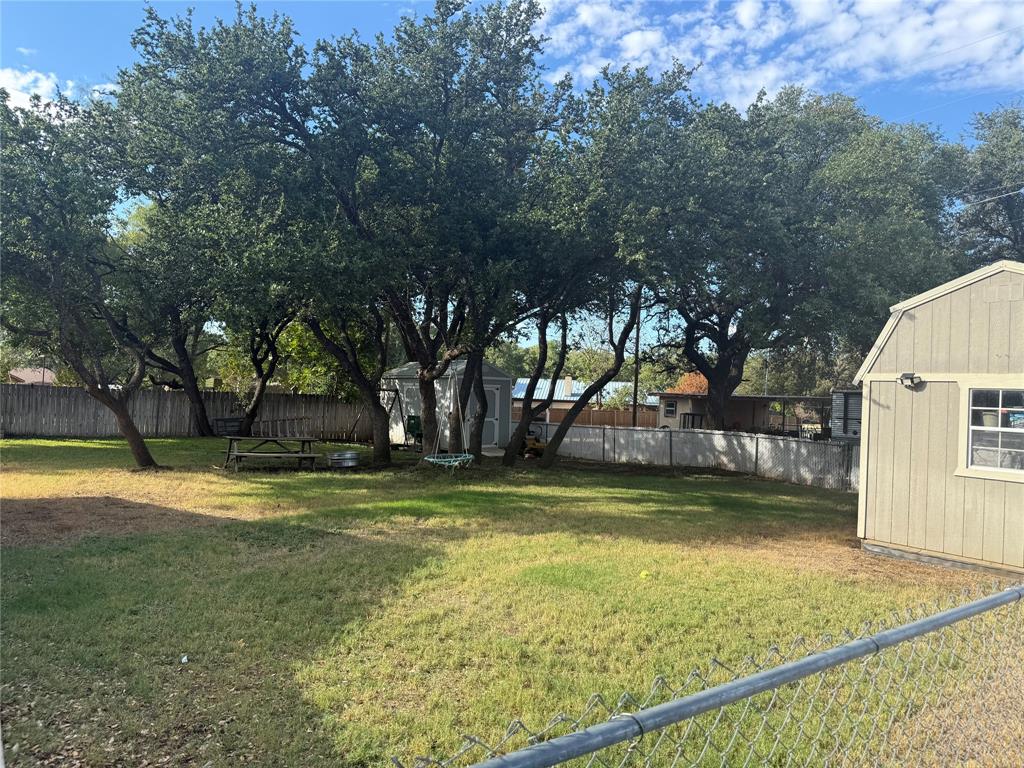 1 Dixie Court Property Photo 16