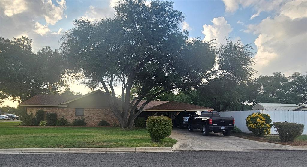 1 Dixie Court Property Photo 17