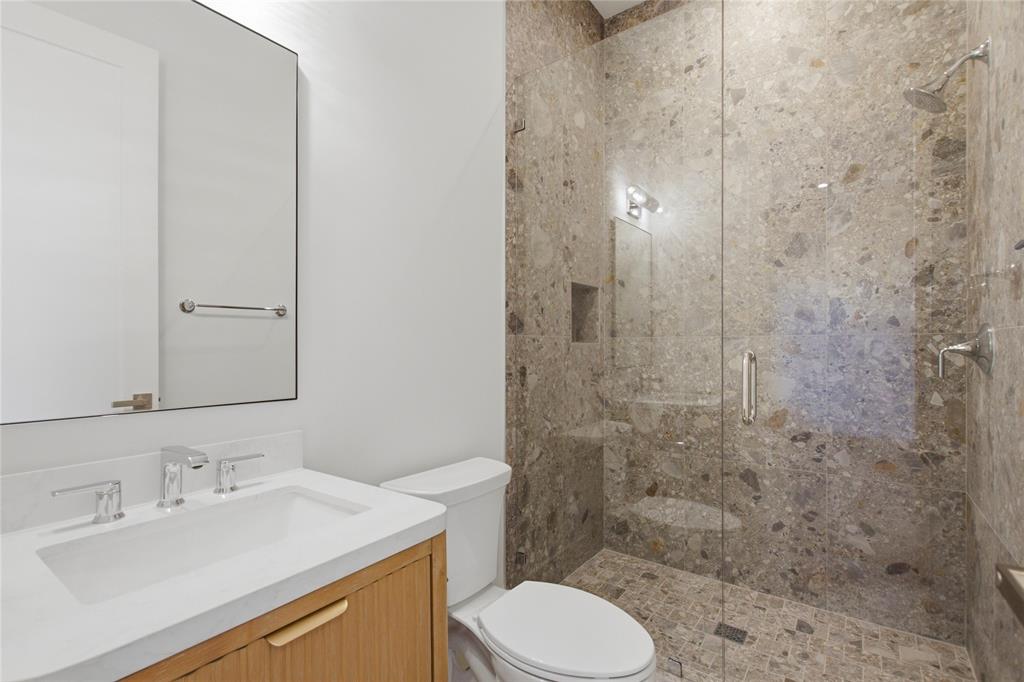6834 Deloache Avenue Property Photo 10