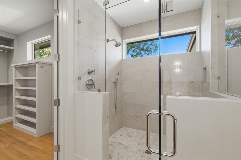 6834 Deloache Avenue Property Photo 32