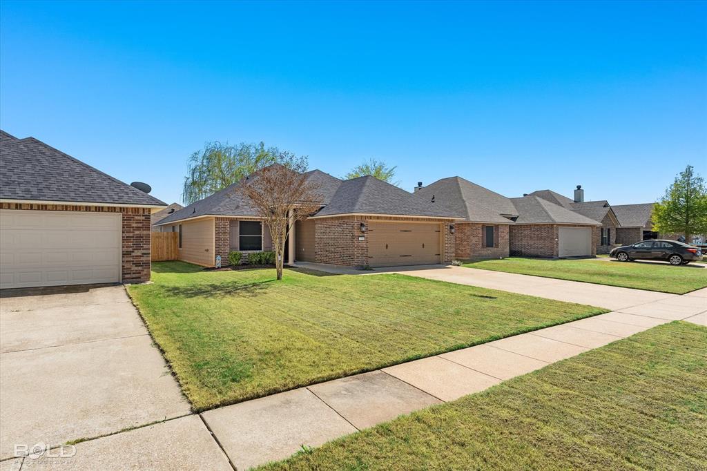 3709 Sabine Pass Drive Property Photo 5