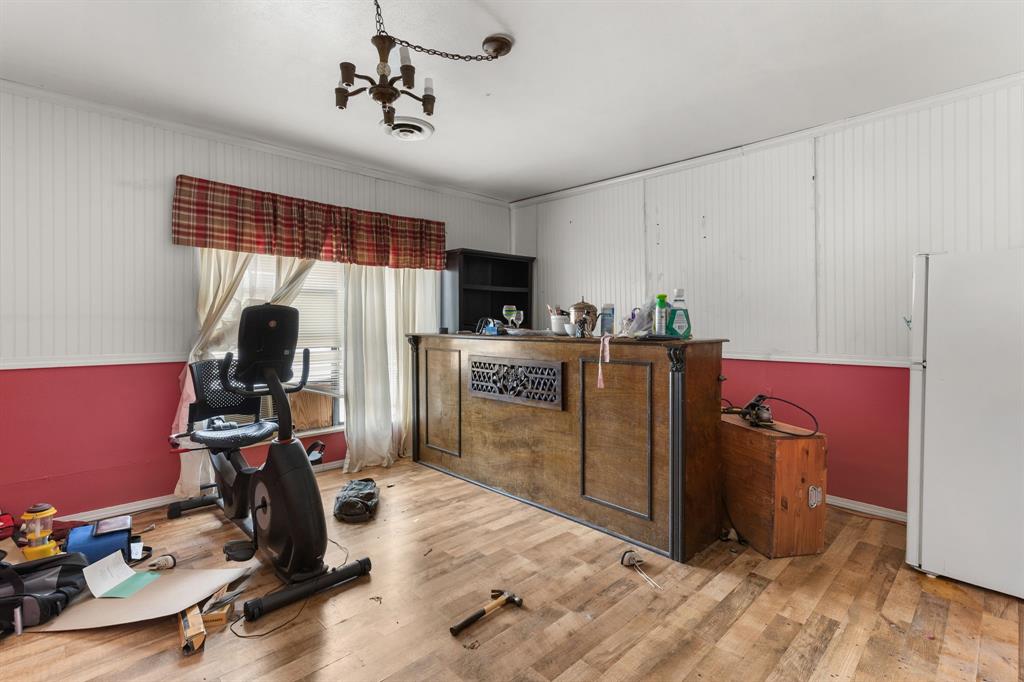 515 N Angelina Street Property Photo 10