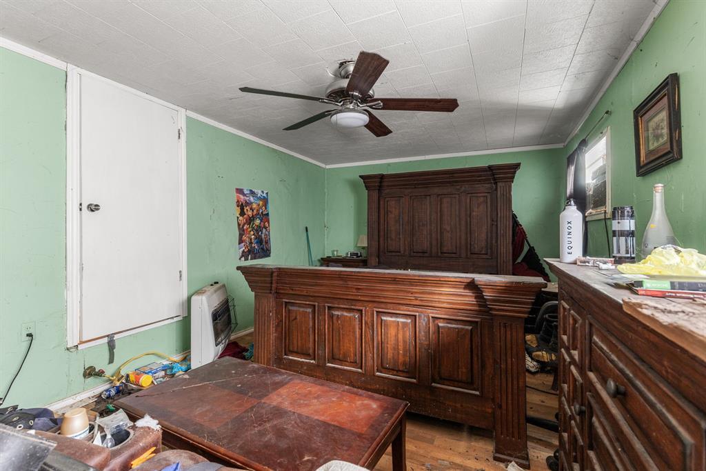 515 N Angelina Street Property Photo 18