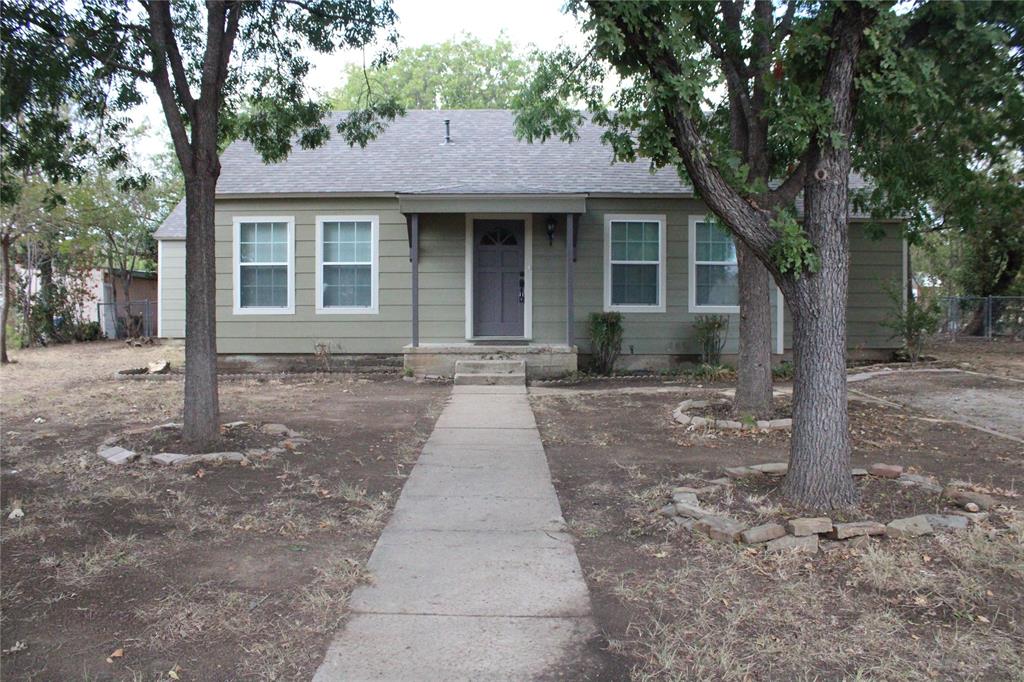 1021 Santa Clara Dr Property Photo 1
