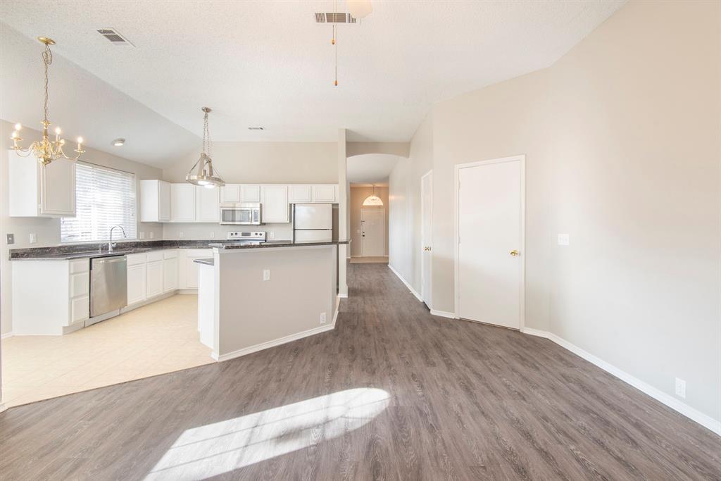 9701 Preston Vineyard Drive Property Photo 10