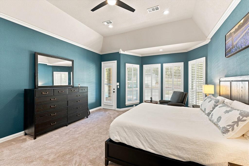 686 Knob Hill Court Property Photo 22