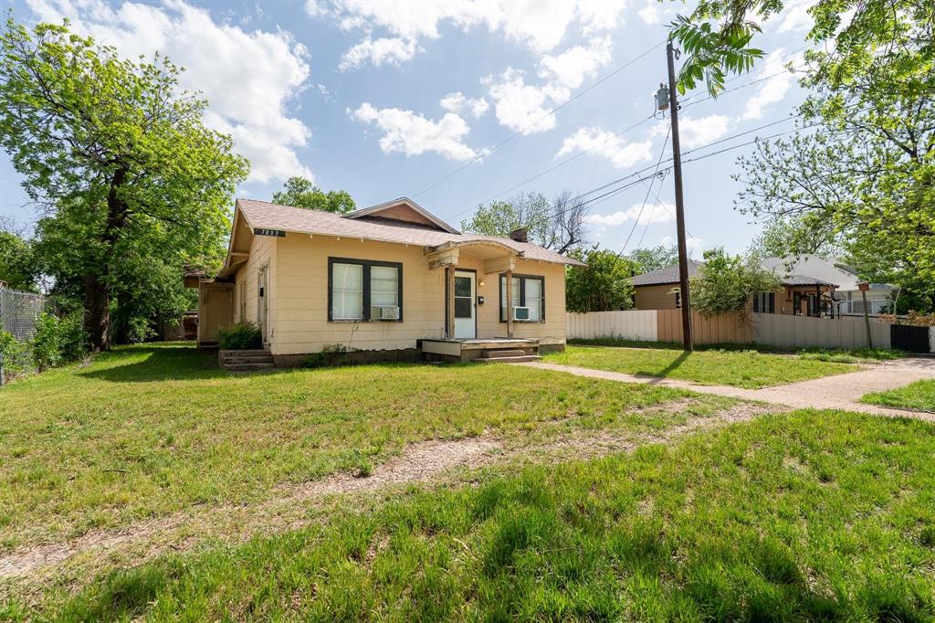 1835 S 8th Street Property Photo 4