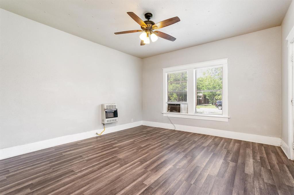 1835 S 8th Street Property Photo 6