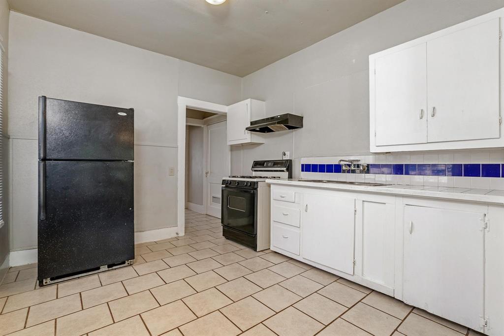 1835 S 8th Street Property Photo 9