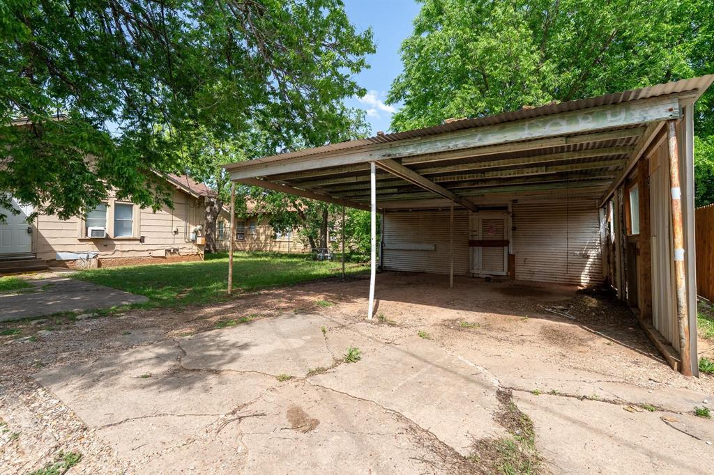 1835 S 8th Street Property Photo 22