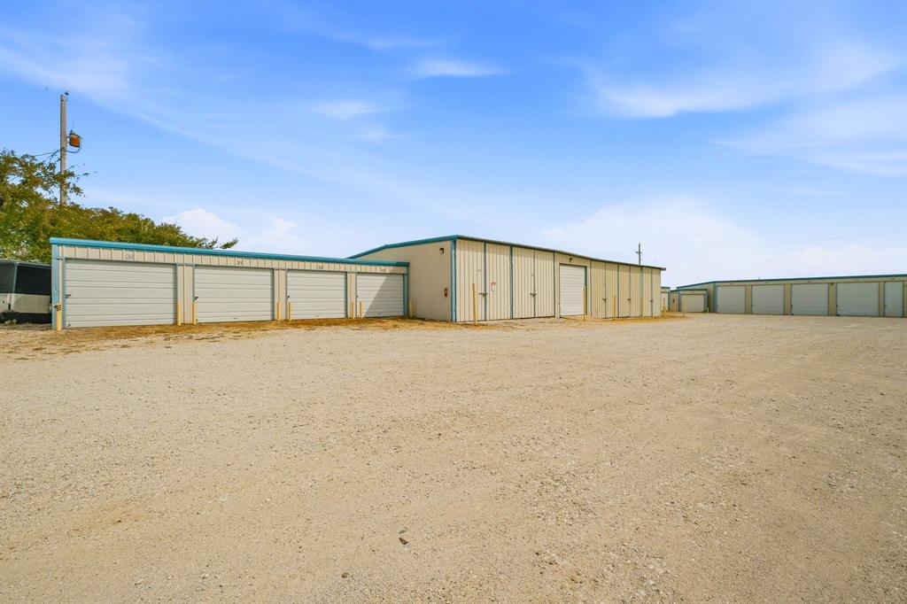 1293 S Highway 377 Property Photo 25