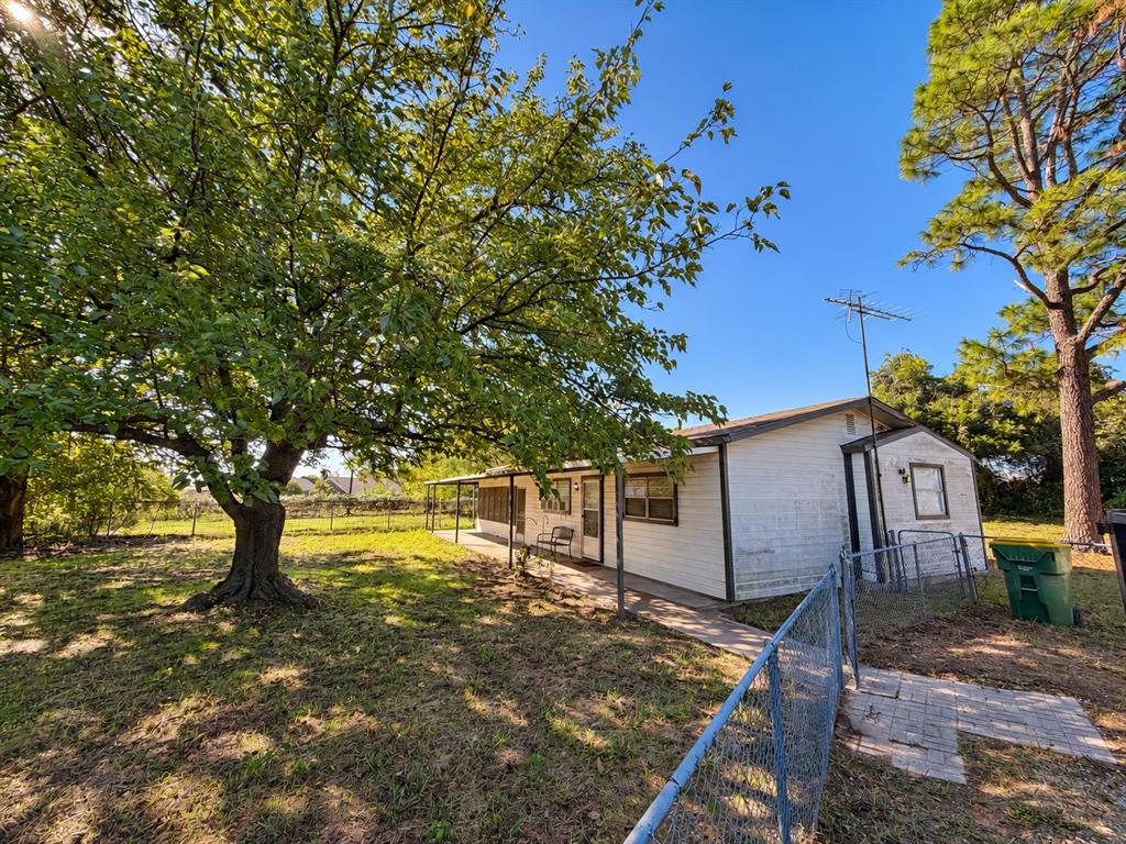 3048 Green Meadows Road Property Photo 1