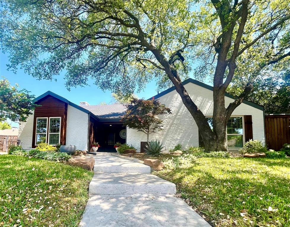 17216 Ikel Drive Property Photo 1