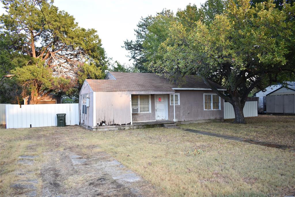 1802 Cottonwood Road Property Photo 1