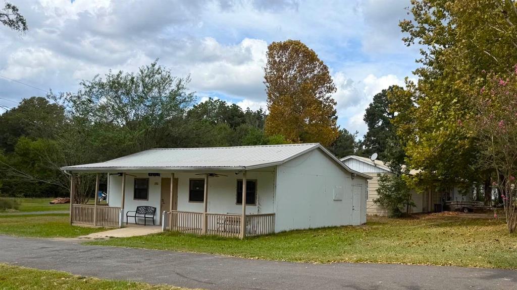 8783 Highway 4 Property Photo 2