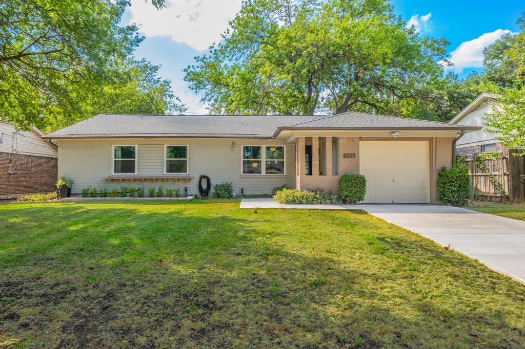 506 Dover Drive Property Photo 1