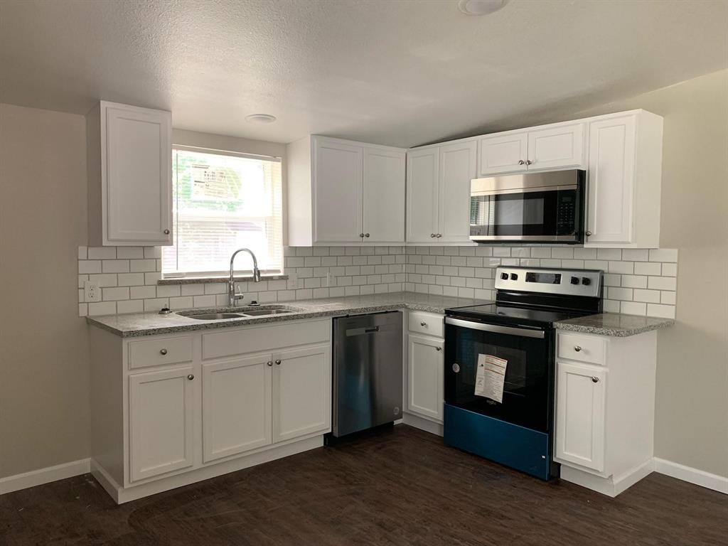 1012 Faye Street Property Photo 1