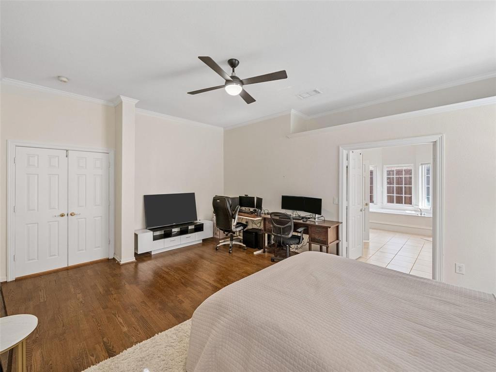 8640 Breakers Point Property Photo 19