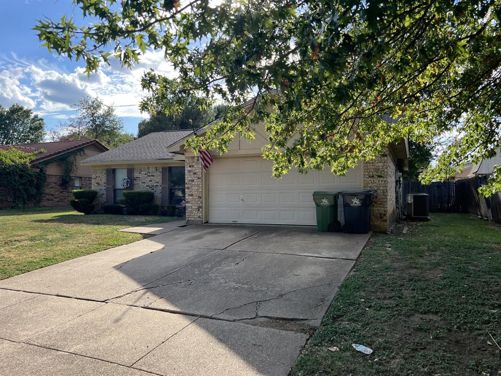 5014 Osage Drive Property Photo 2