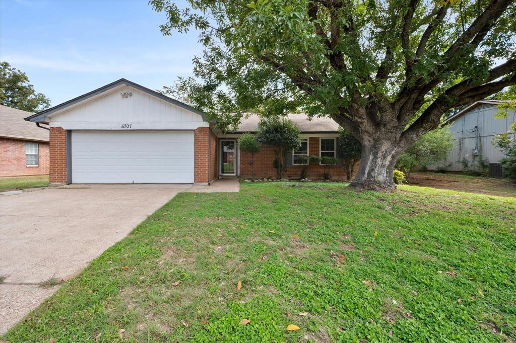 5707 Elm Branch Drive Property Photo 1