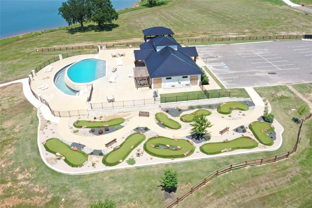 300 Shores Drive Property Photo 18