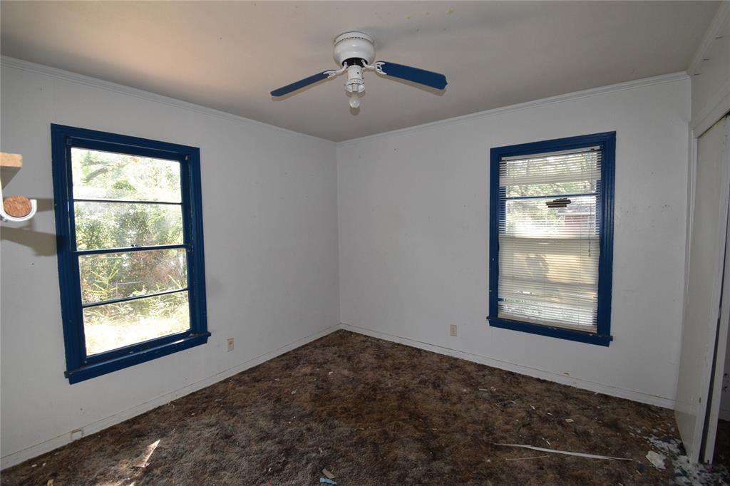 102 Posey Street Property Photo 6