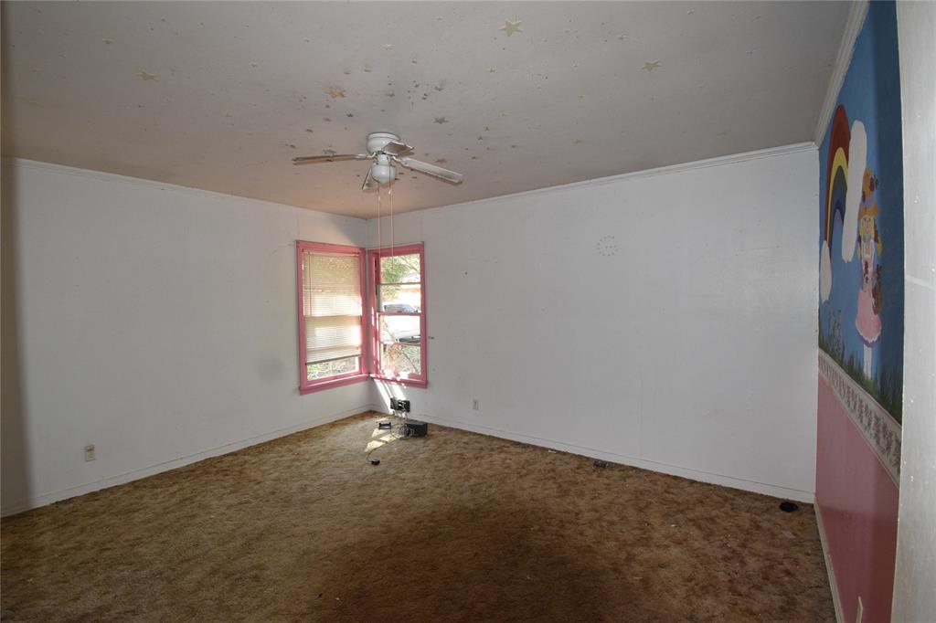 102 Posey Street Property Photo 7