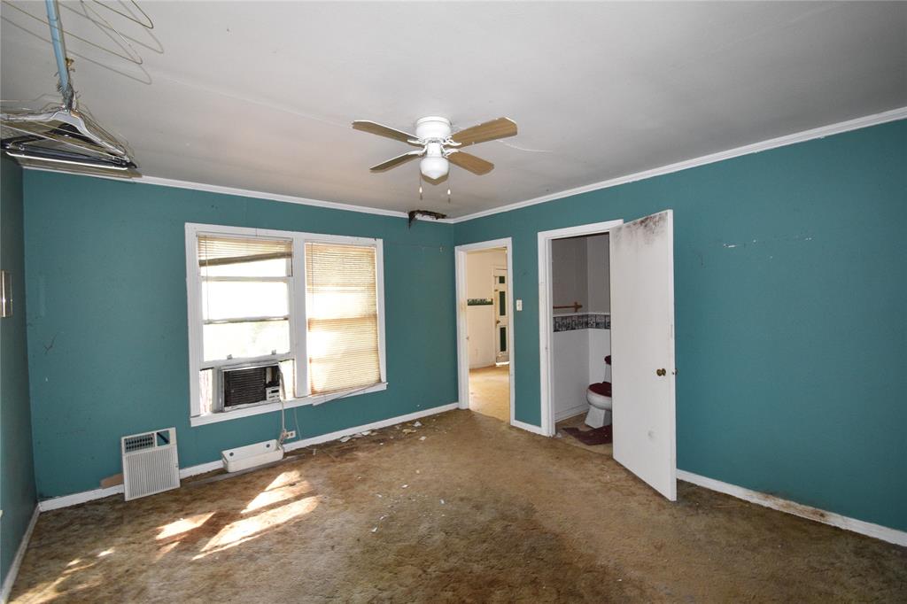 102 Posey Street Property Photo 13