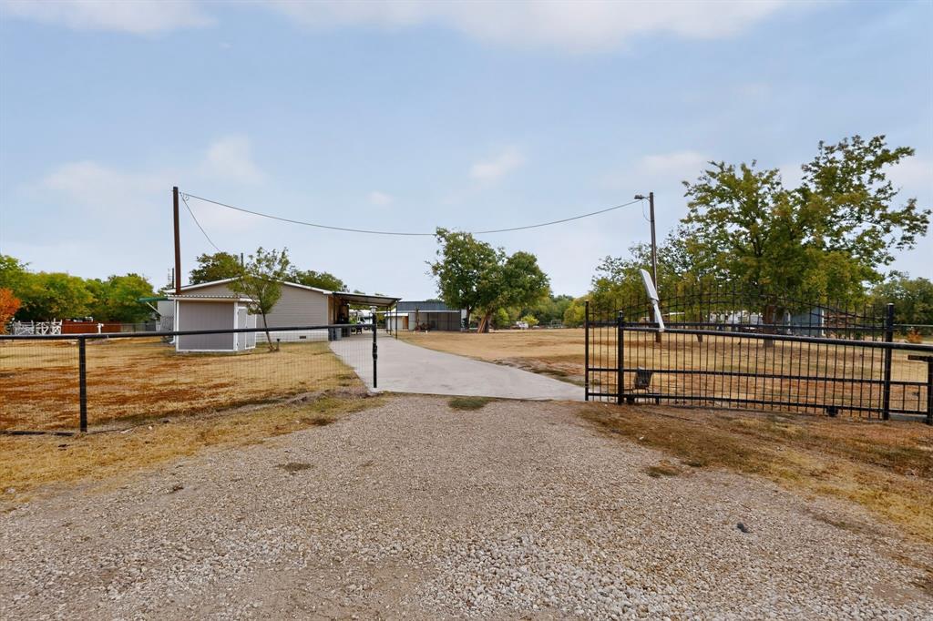 2181 Doe Branch Road Property Photo 1