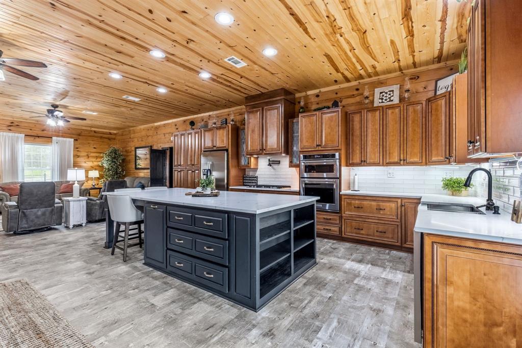 5349 Texas Highway 154 Property Photo 8