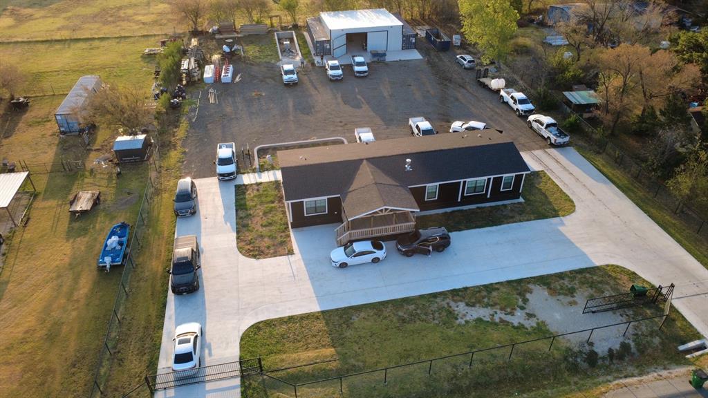 18061 Cindys Lane Property Photo 2