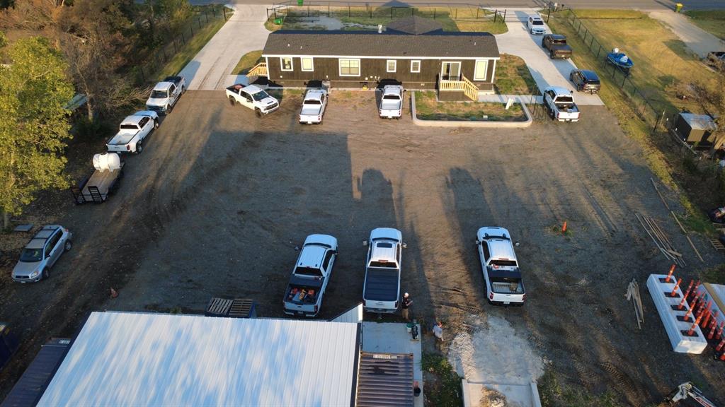 18061 Cindys Lane Property Photo 3