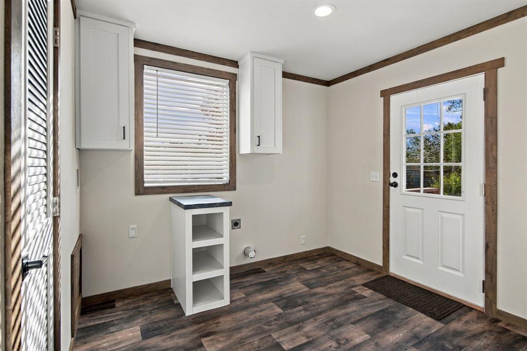 18061 Cindys Lane Property Photo 32