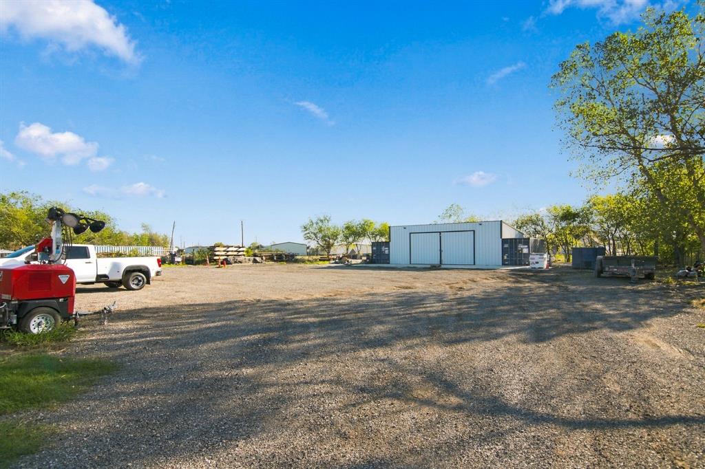 18061 Cindys Lane Property Photo 33