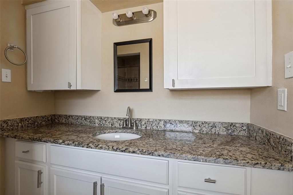 325 Crescent Drive Property Photo 17