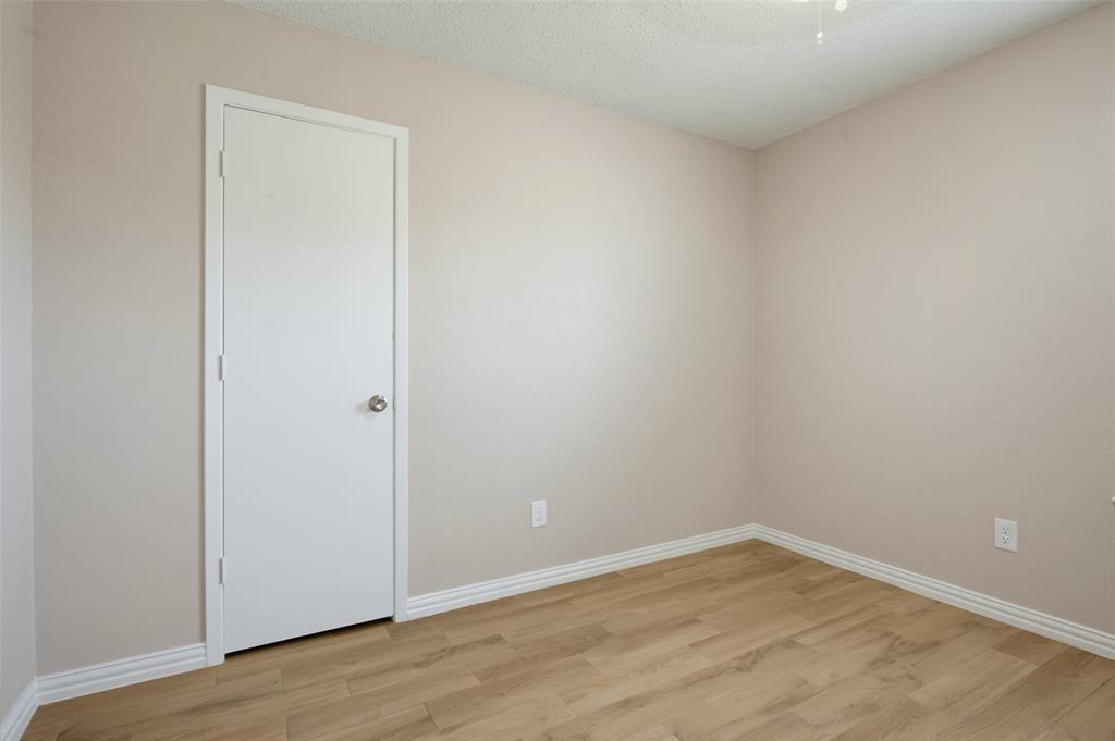 2329 Lido Lane Property Photo 10