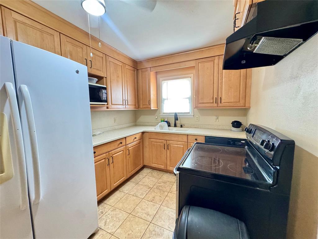 3221 Ivy Lane Property Photo 9