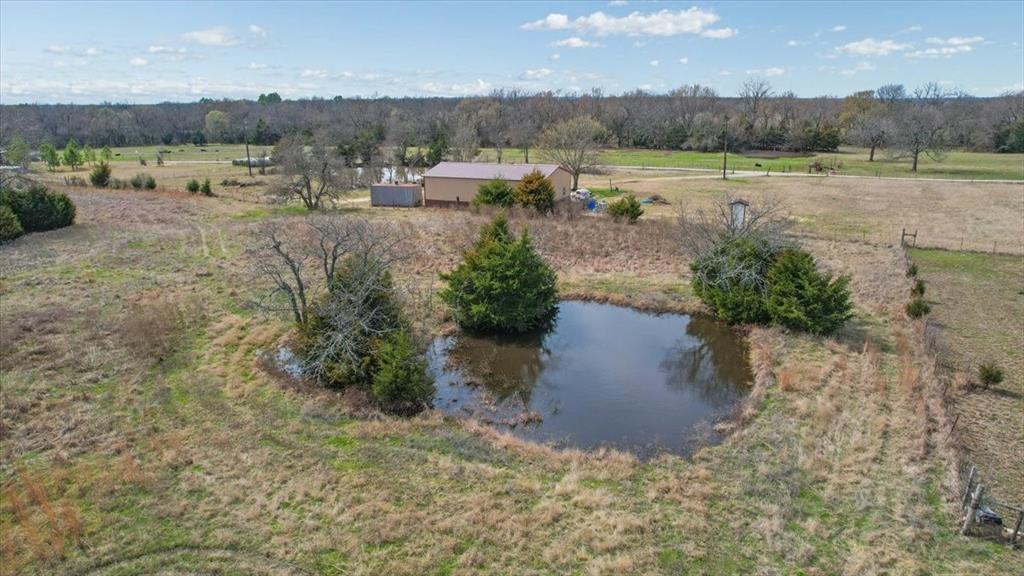 2035 Fm-1566 Property Photo 6