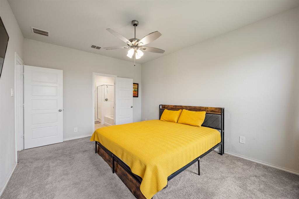 1652 Edgeway Drive Property Photo 16