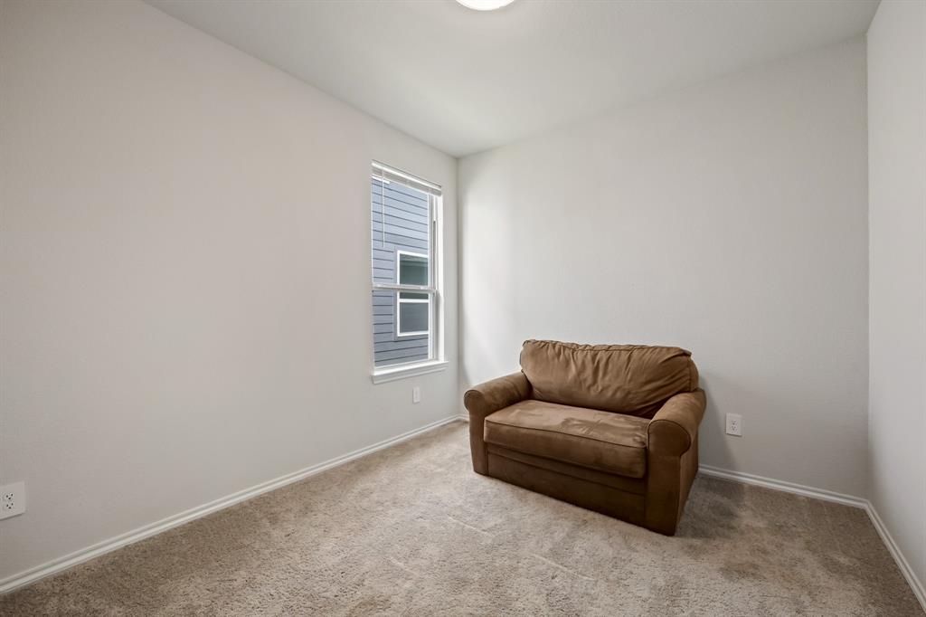 1652 Edgeway Drive Property Photo 21