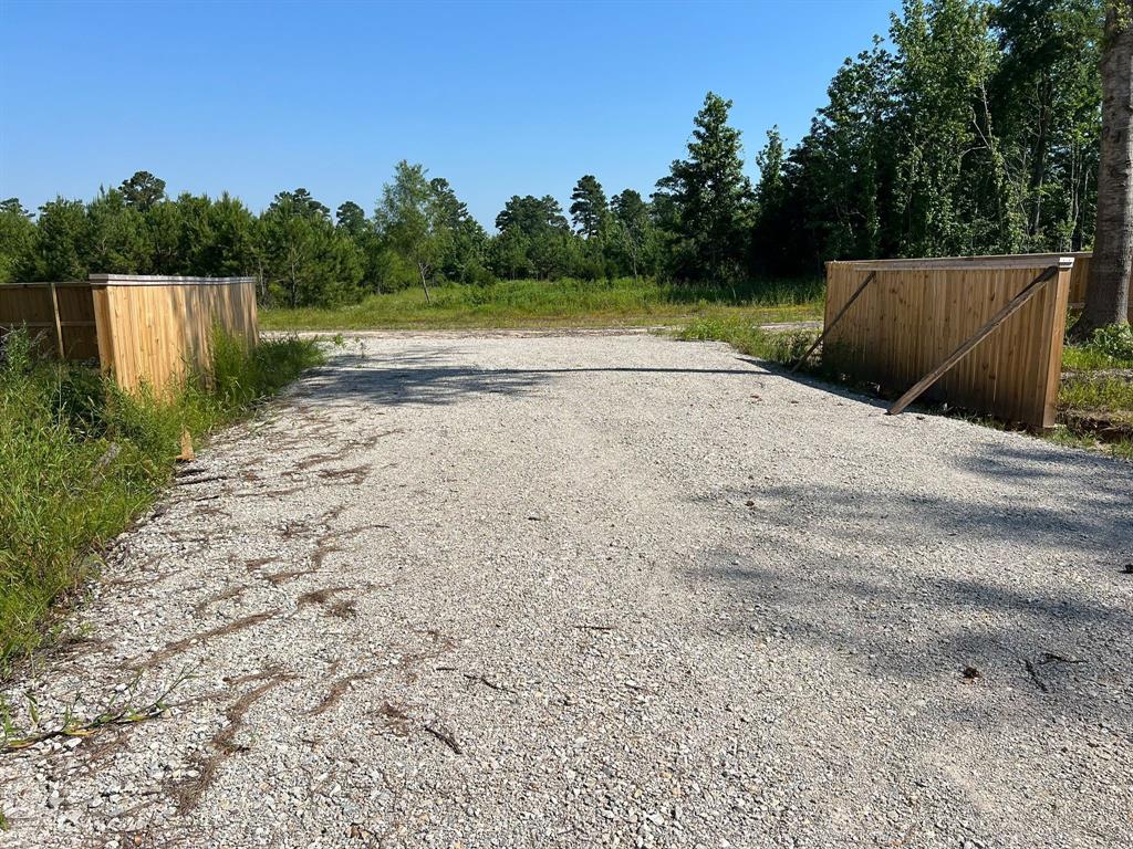 14392 E Hwy 31 Property Photo 3