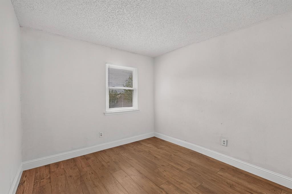 11820 Amberly Lane Property Photo 34