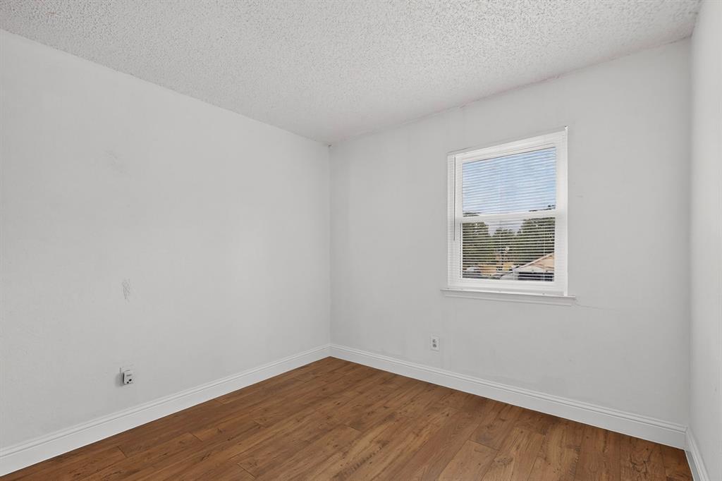 11820 Amberly Lane Property Photo 35