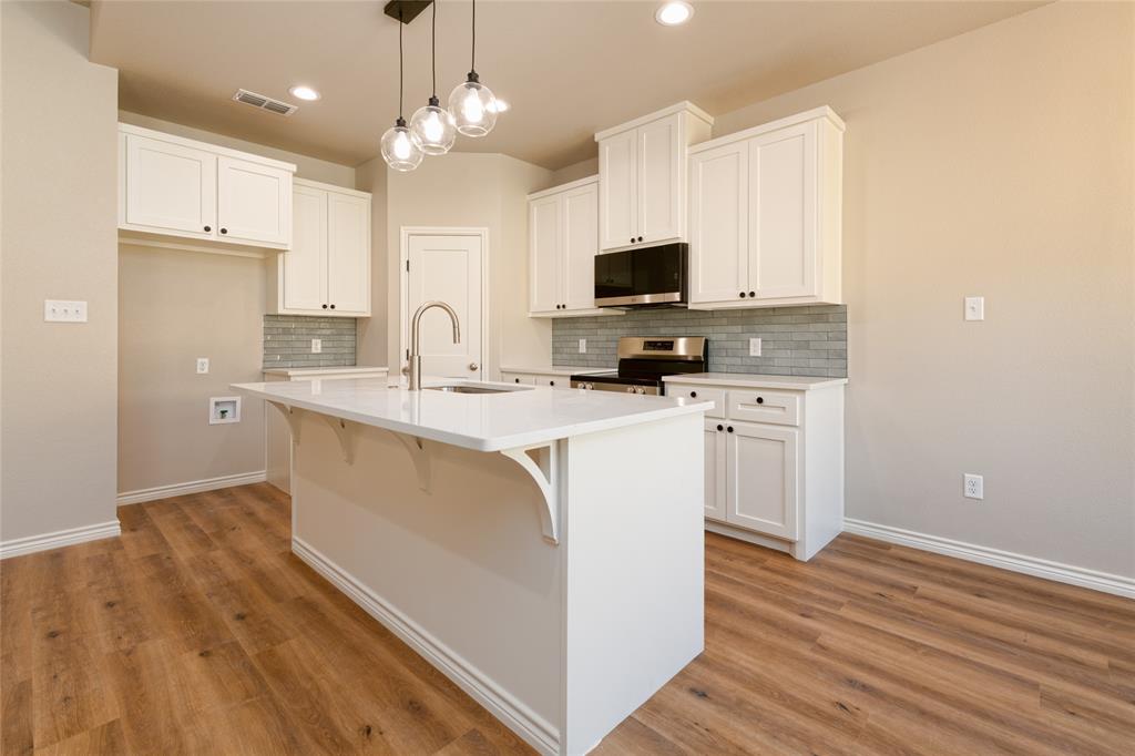 119 Shallow Water Court Property Photo 11