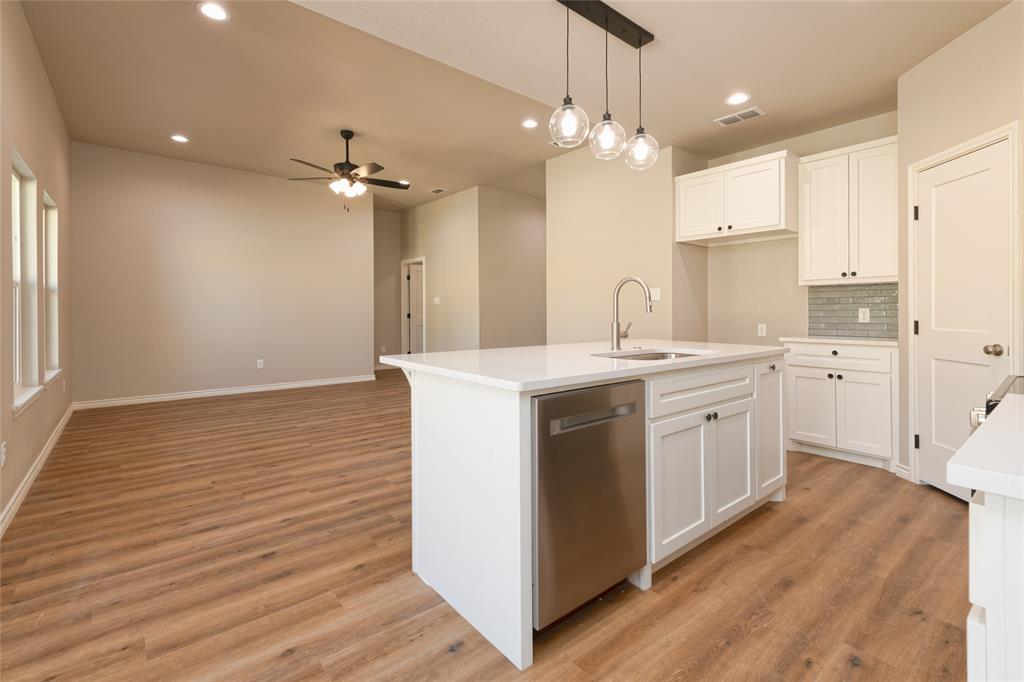 119 Shallow Water Court Property Photo 13