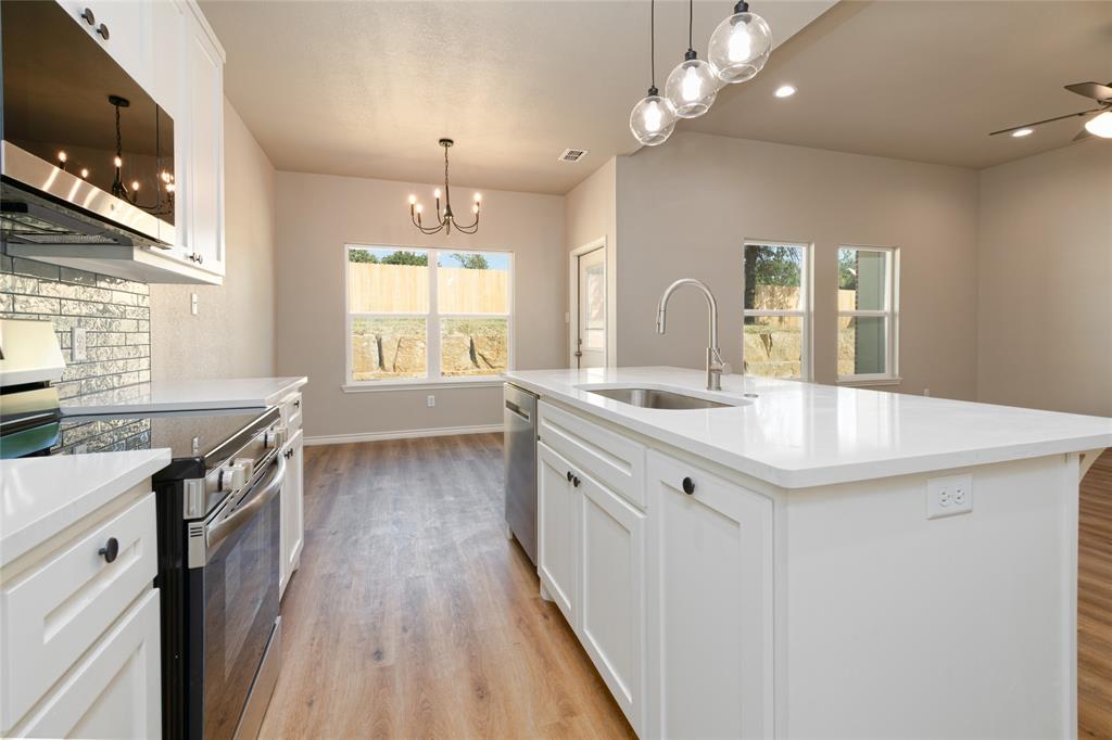 119 Shallow Water Court Property Photo 14