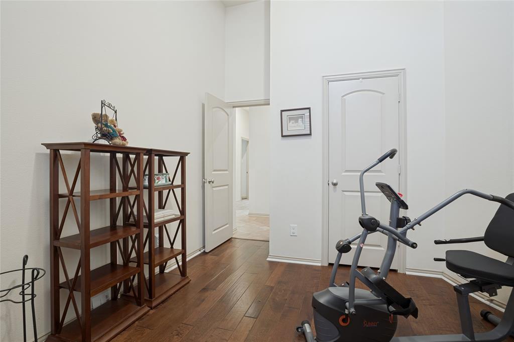 3811 Desert Willow Drive Property Photo 19
