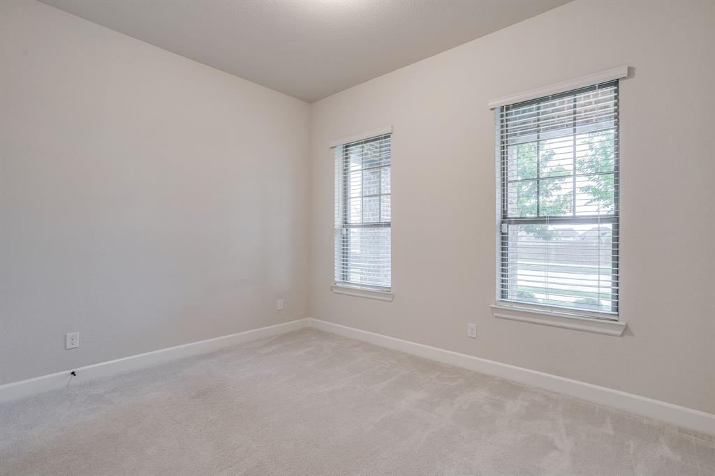 1919 Birch Street Property Photo 29