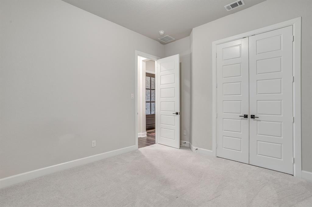 1919 Birch Street Property Photo 33