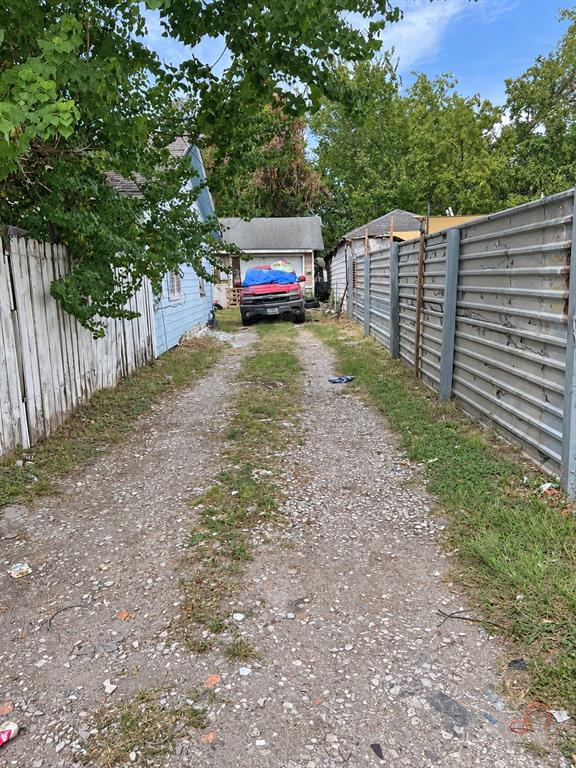 7213 Cowart Street Property Photo 1